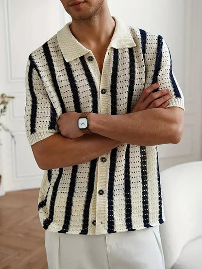 Gestreiftes Kurzarm-Highlight Herren Sommer  Stilvoll Strickhemd.